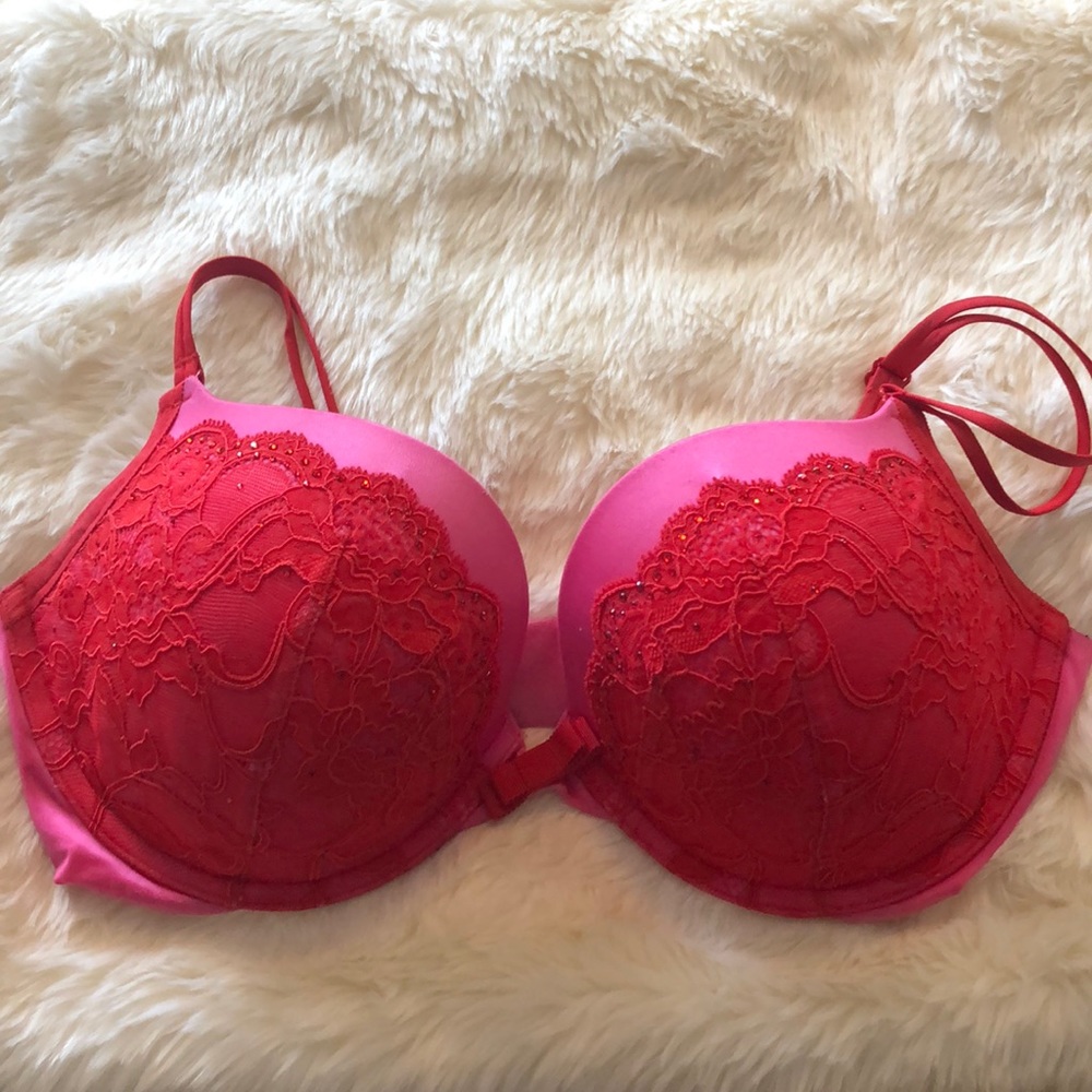 Victoria’s Secret Very Sexy Push-up